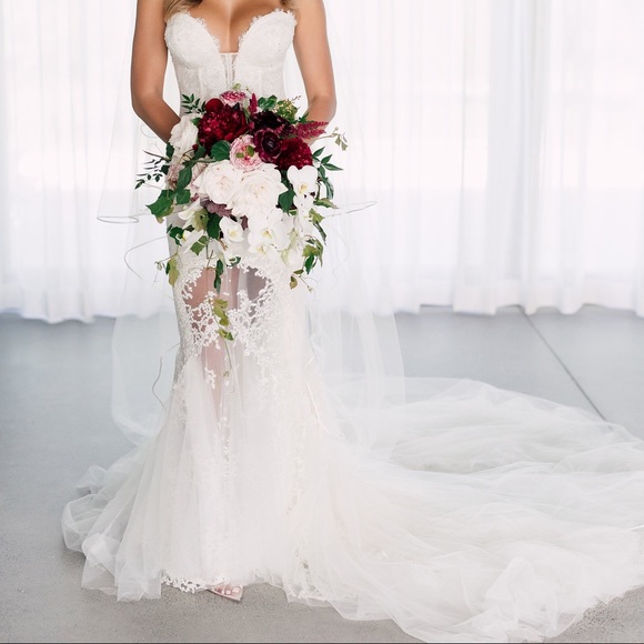 Inbal Dror Haute Couture Mermaid Wedding Dress - Picture 16 of 16